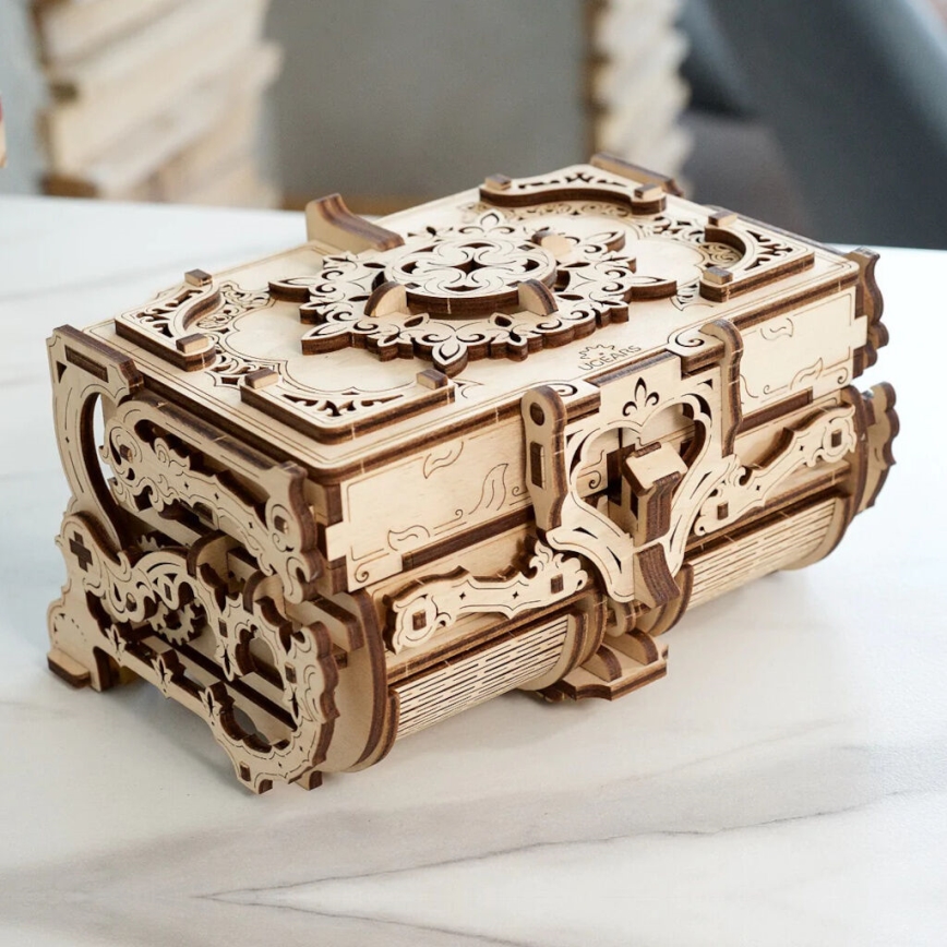 Ugears - 3D lesena mehanska sestavljanka Antique jewelry box