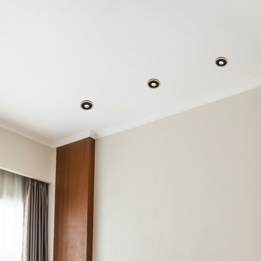 Vgradno stropno svetilo TOBBY 1xGU10/20W/230V, premer 11,5 cm, hrast/črna