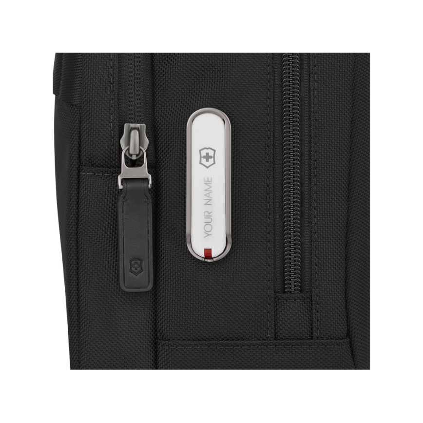 Victorinox - Kozmetična torbica Mythic 7 l črna