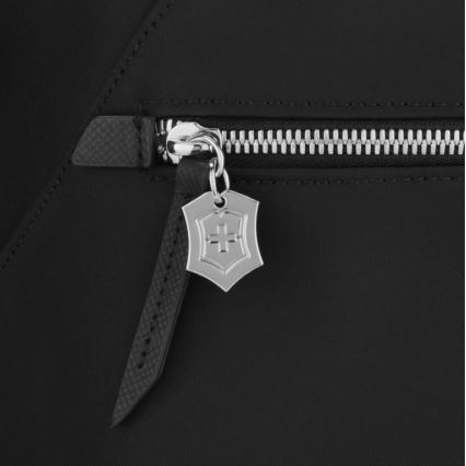 Victorinox - Nahrbtnik Victoria Signature Deluxe 18 l črna