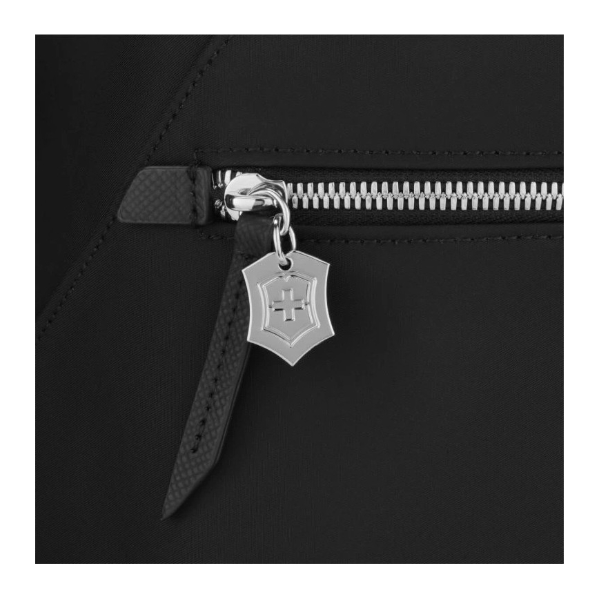 Victorinox - Nahrbtnik Victoria Signature Deluxe 18 l črna