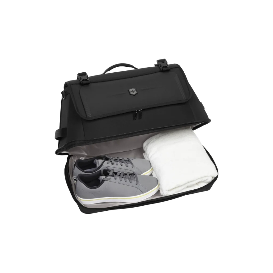 Victorinox - Potovalna torba Crosslight Duffel 37 l črna
