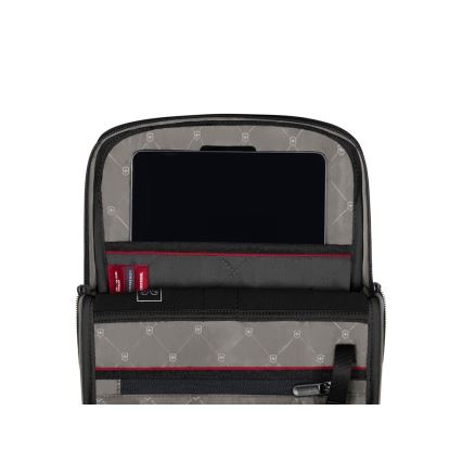 Victorinox - Ramenska torba Altmont Modern 6 l črna