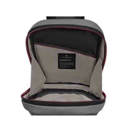 Victorinox - Ramenska torba Travel Essentials 5 l siva