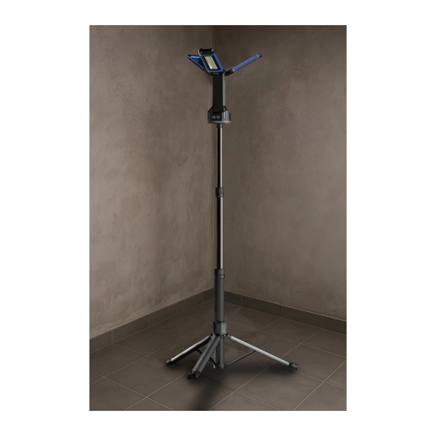 Viking - LED polnilni reflektor s stojalom 3xLED/5V IPX4 4500 lm 4000 mAh