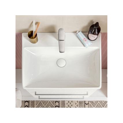 Villeroy & Boch 415860R1 - Viseči umivalnik AVENTO 60x47 cm keramika/bela