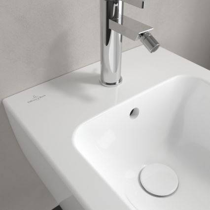 Villeroy & Boch 44110001 - Viseči bide VENTICELLO keramika/bela