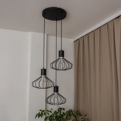 Viseči lestenec na kablu SOLANO 3xE27/15W/230V črna/sijajni krom