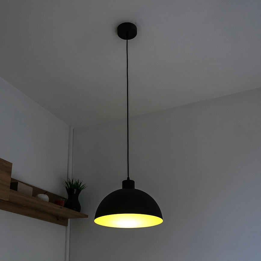 Viseči lestenec na kablu VESPER 1xE27/15W/230 premer 18 cm črna/zlata