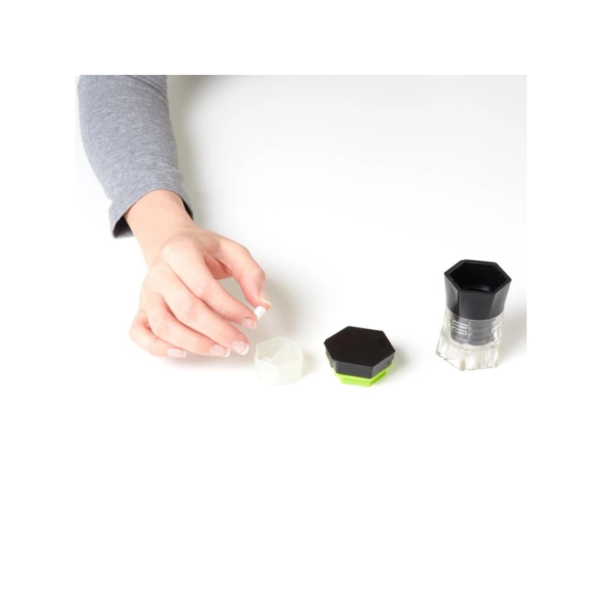 Vitility - Dozirnik in rezalnik tablet 5 v 1, črn