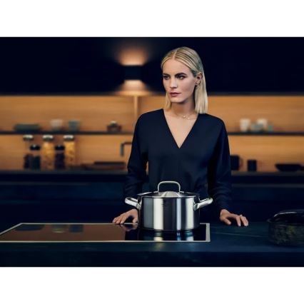 WMF - Lonec z pokrovom GOURMET PLUS, premer 24 cm