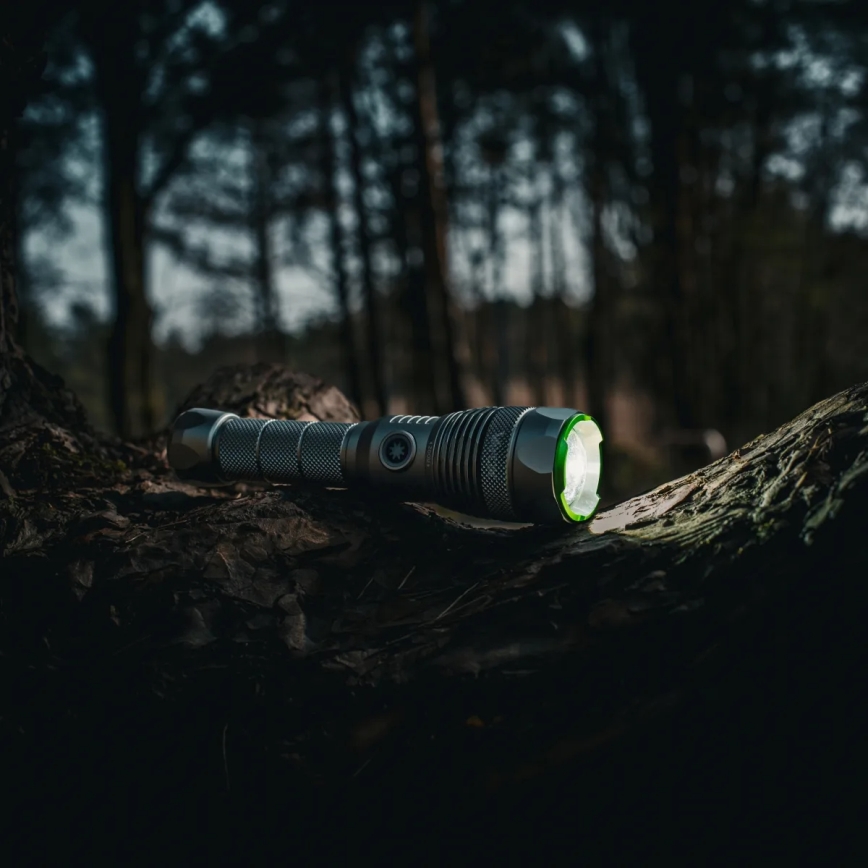 LED zatemnjiva polnilna svetilka s funkcijo powerbanke LED/30W/5V IPX7 3000 lm 4000 mAh