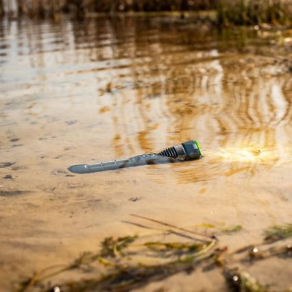 LED zatemnjiva polnilna svetilka s funkcijo powerbanke LED/30W/5V IPX7 3000 lm 4000 mAh