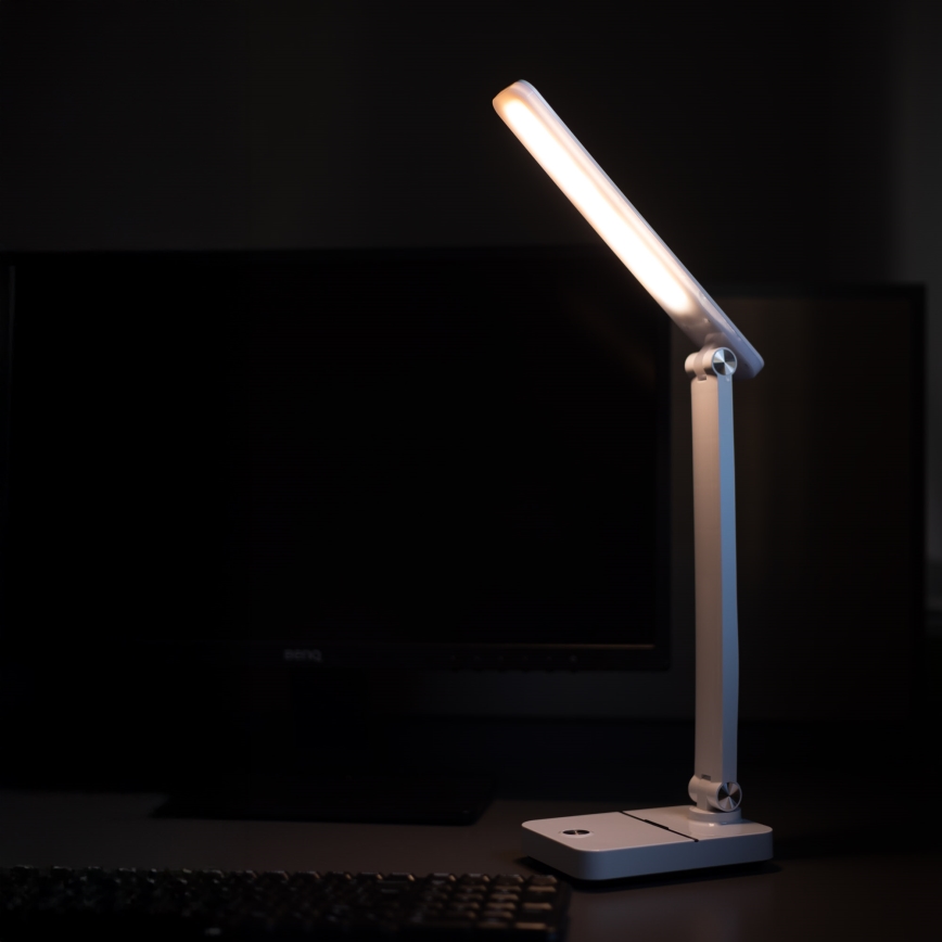 Zuma Line - LED Polnilna namizna svetilka LED/8W/1200 mAh 3000/4500/6000K CRI 90 bela