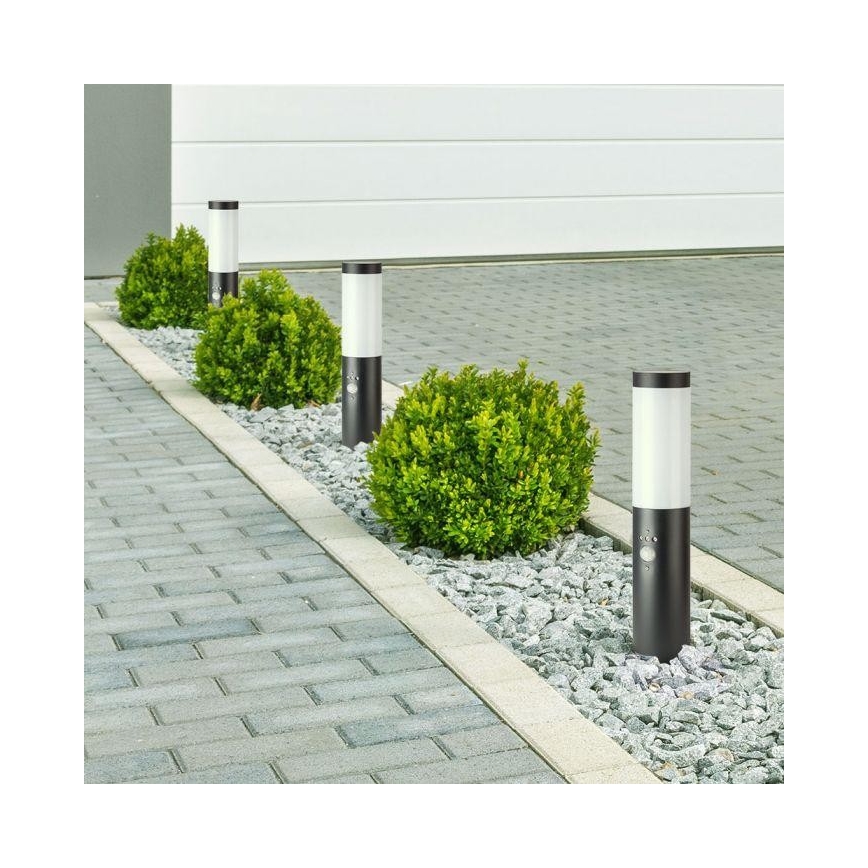 Zunanja svetilka s senzorjem 1xE27/60W/230V IP44 45cm antracit