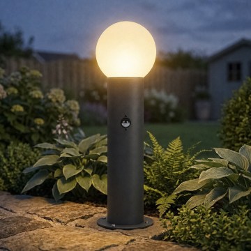 Zunanja svetilka s senzorjem gibanja in senzorjem za somrak STONO 1x E27/15 W/230 V, 50 cm, IP65, antracit