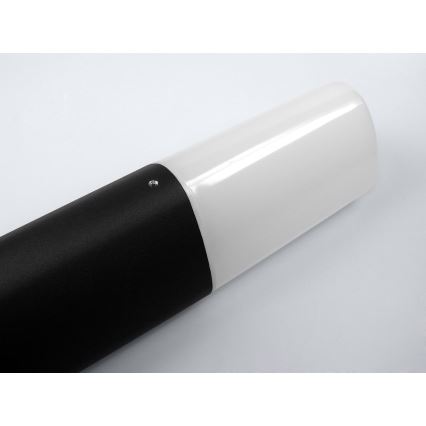 Zunanja svetilka SEGAR 1xE27/18W/230V IP44
