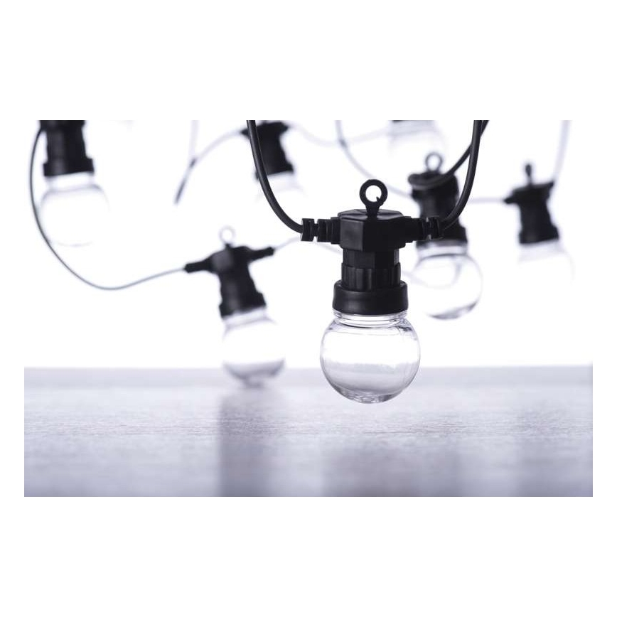 Zunanji dekorativni LED niz 50xLED/10m IP44 prozoren